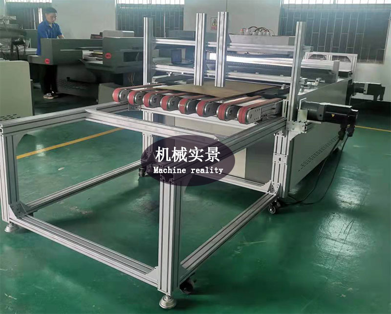 紙箱無(wú)版印刷機(jī)設(shè)備實(shí)拍，紙箱數(shù)碼印刷機(jī)廠家實(shí)拍機(jī)械。